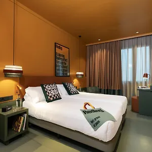 Reding Croma Hotel